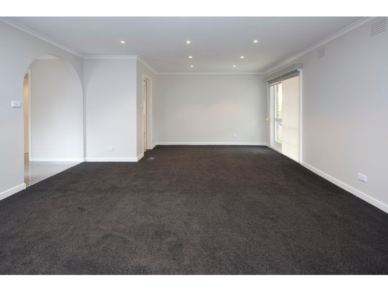 4 Rearden Close, Endeavour Hills VIC 3802