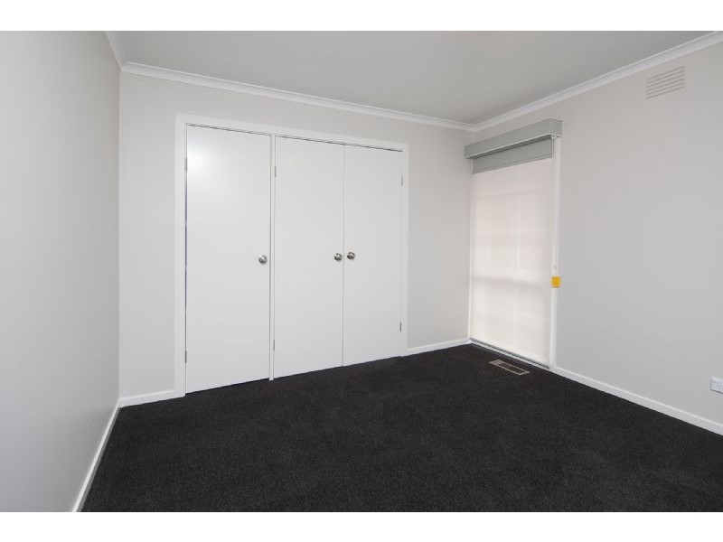 4 Rearden Close, Endeavour Hills VIC 3802