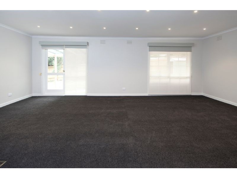 4 Rearden Close, Endeavour Hills VIC 3802