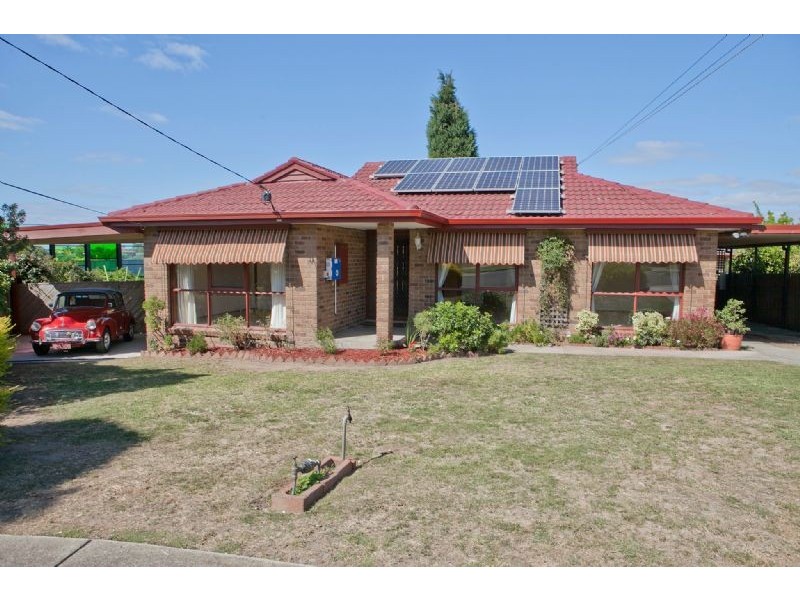 4 Garfield Court, Dandenong North VIC 3175