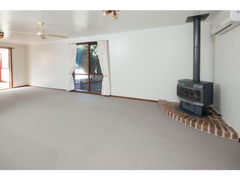 4 Garfield Court, Dandenong North VIC 3175