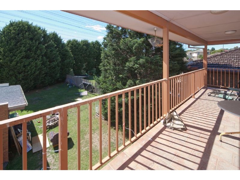 99 Shetland Street, Endeavour Hills VIC 3802