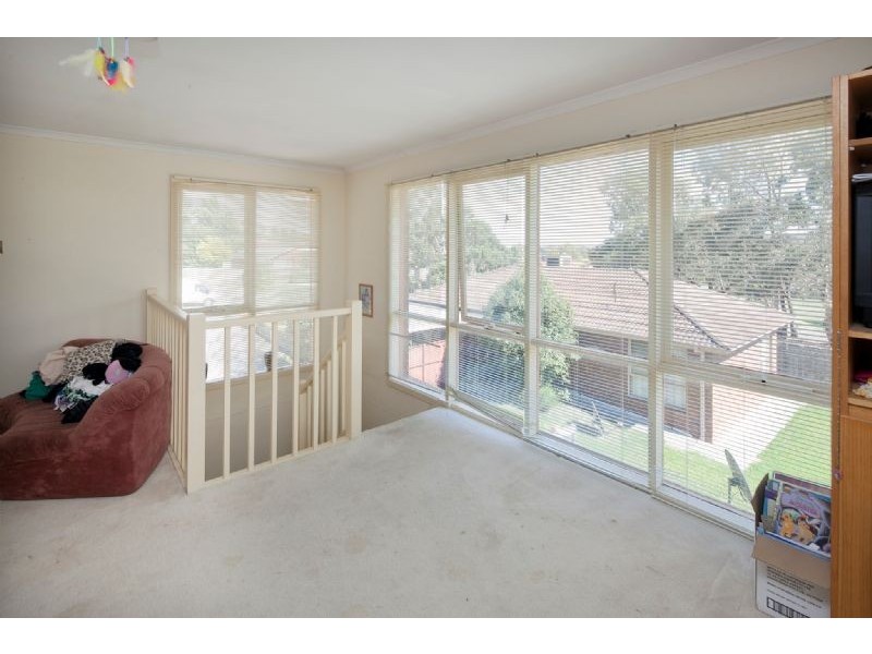 99 Shetland Street, Endeavour Hills VIC 3802