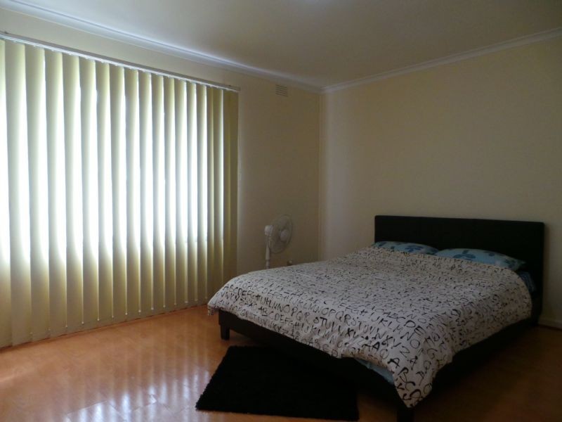 2/60 Louis Street, Doveton VIC 3177