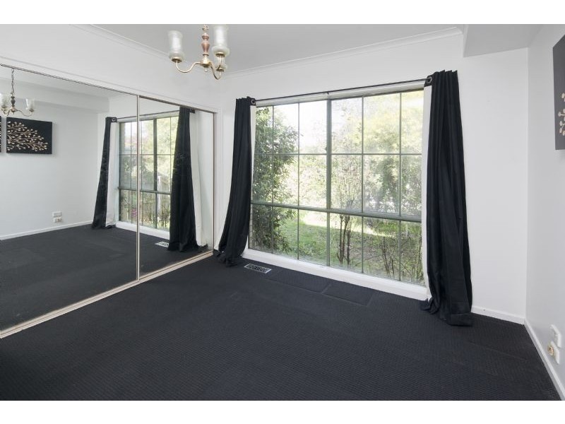 79 Shetland Street, Endeavour Hills VIC 3802