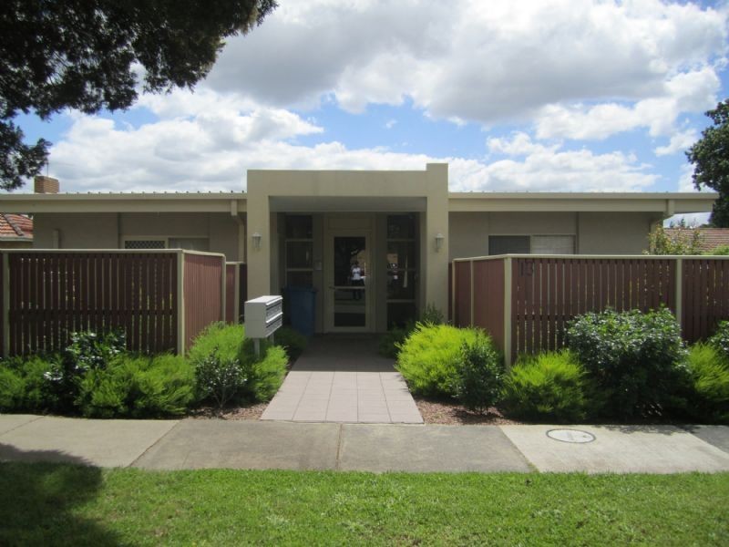 2/13 Macpherson Street, Dandenong VIC 3175