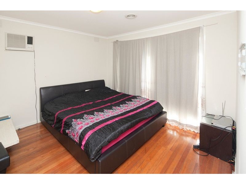 29 Floriana Avenue, Doveton VIC 3177