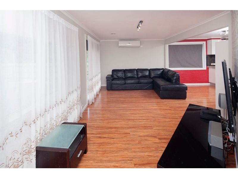 29 Floriana Avenue, Doveton VIC 3177