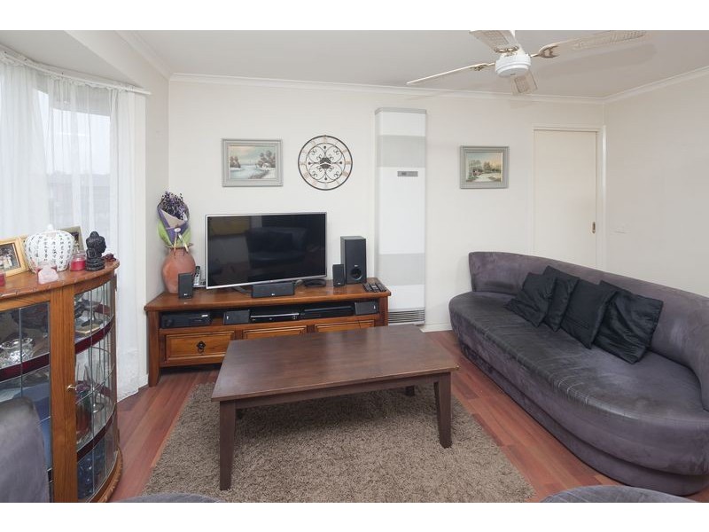 11 Dotterel Close, Doveton VIC 3177