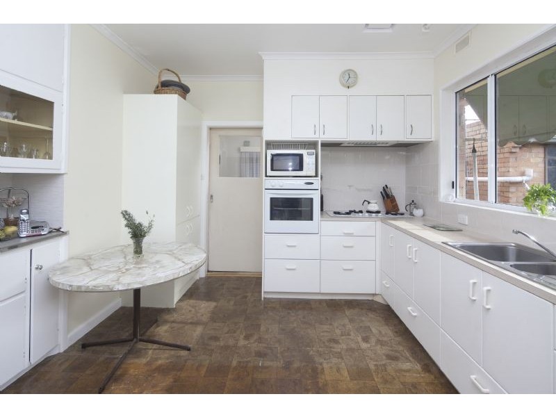 39 Birdwood Avenue, Dandenong VIC 3175