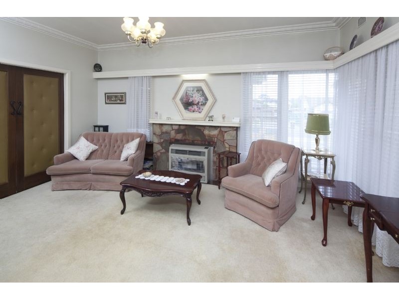 39 Birdwood Avenue, Dandenong VIC 3175