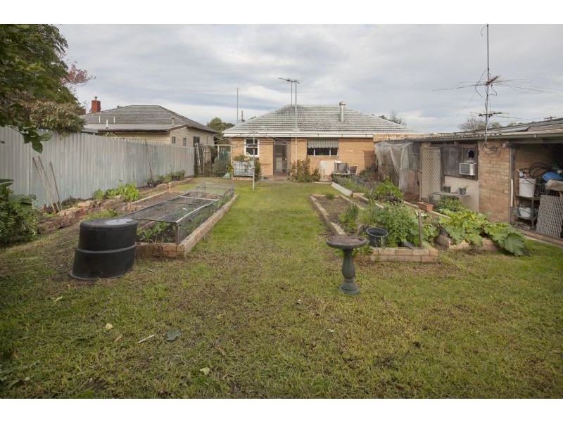 39 Birdwood Avenue, Dandenong VIC 3175