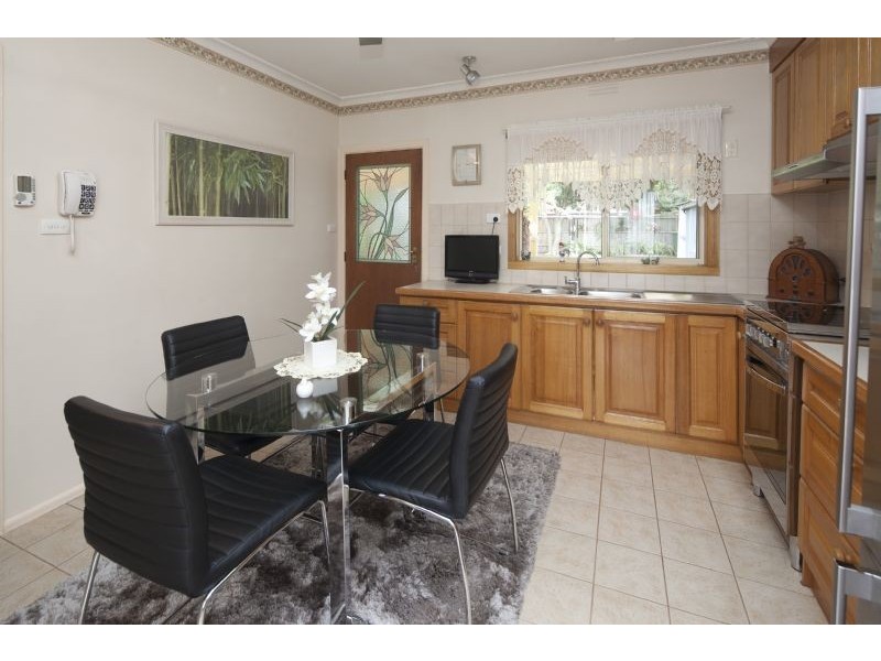 11 Regency Street, Dandenong North VIC 3175