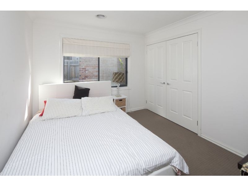 9 Sedgwick Court, Lynbrook VIC 3975