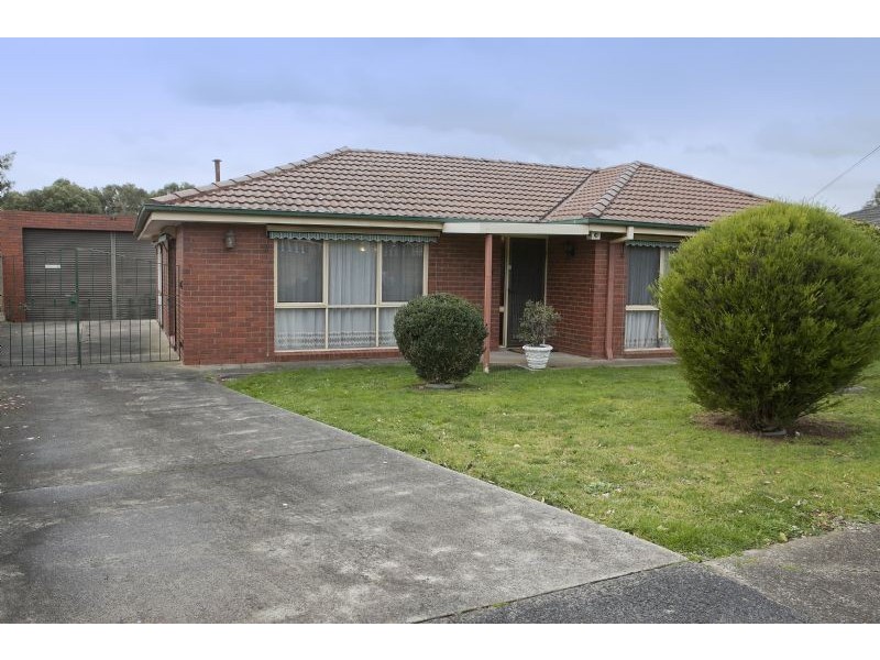 80 Somerset Drive, Dandenong North VIC 3175
