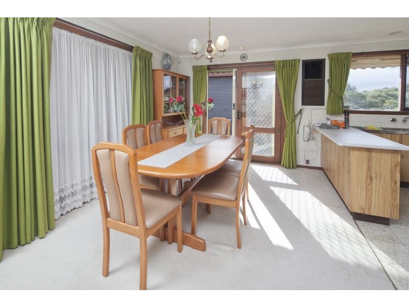 80 Somerset Drive, Dandenong North VIC 3175