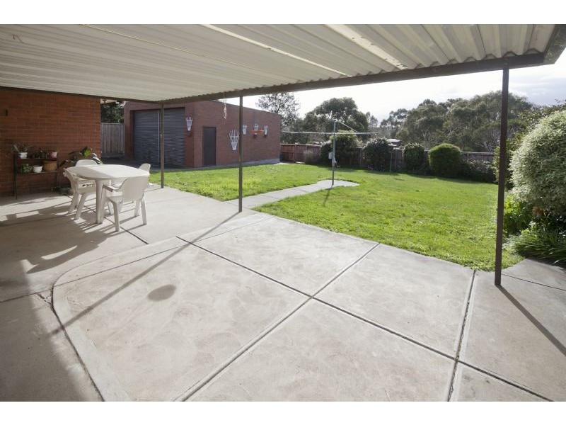 80 Somerset Drive, Dandenong North VIC 3175