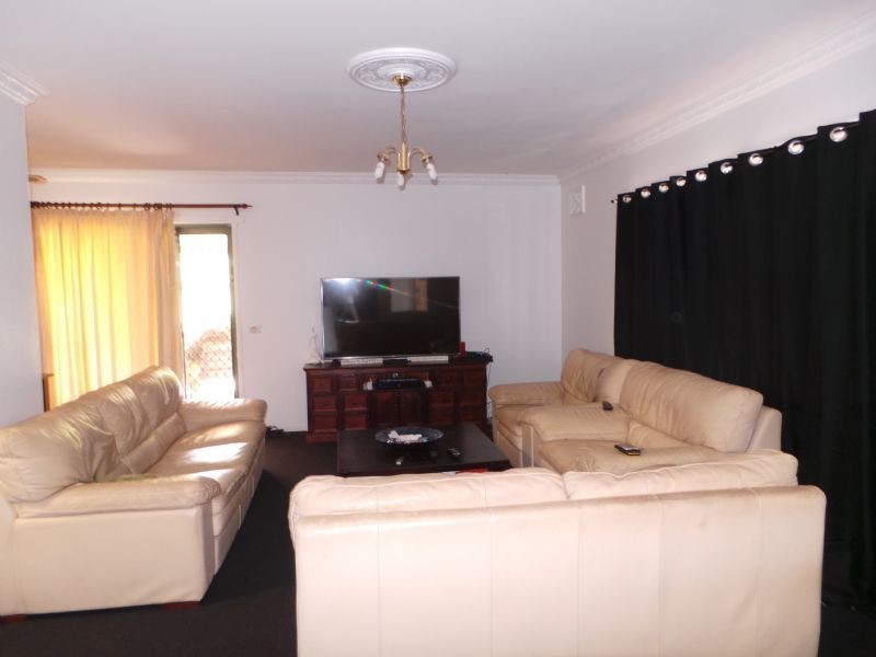 79 Shetland Street, Endeavour Hills VIC 3802