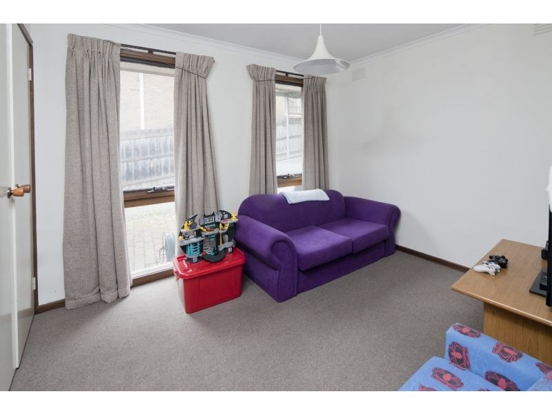 34 William Hovell Drive, Endeavour Hills VIC 3802