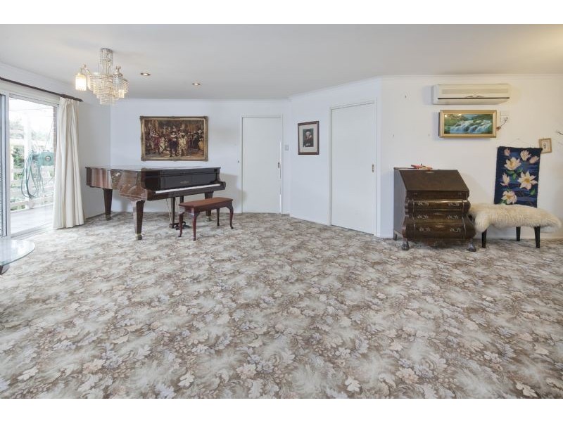 66 Somerset Drive, Dandenong North VIC 3175