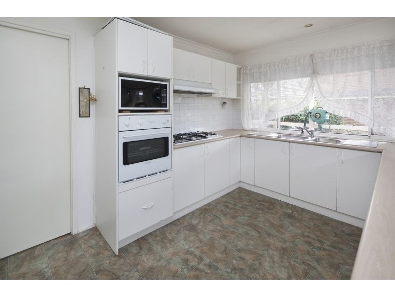 66 Somerset Drive, Dandenong North VIC 3175