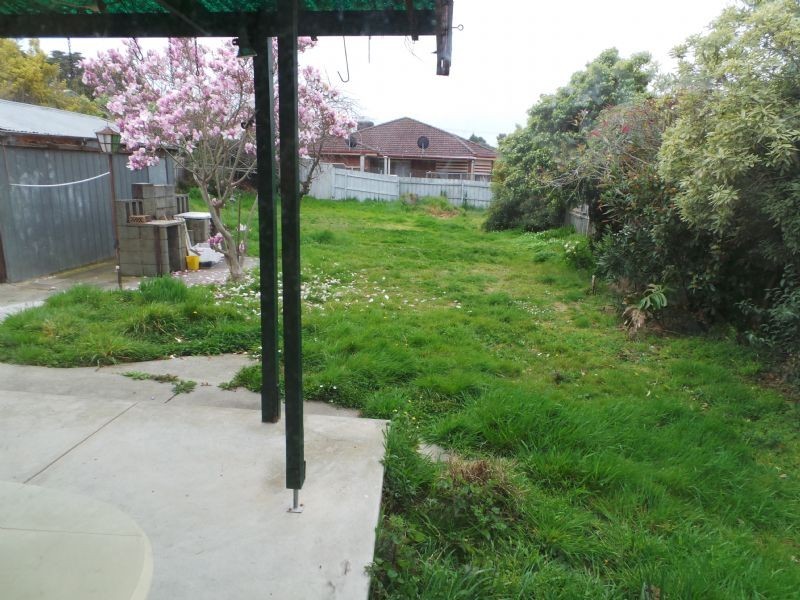 13 Burrows Avenue, Dandenong VIC 3175