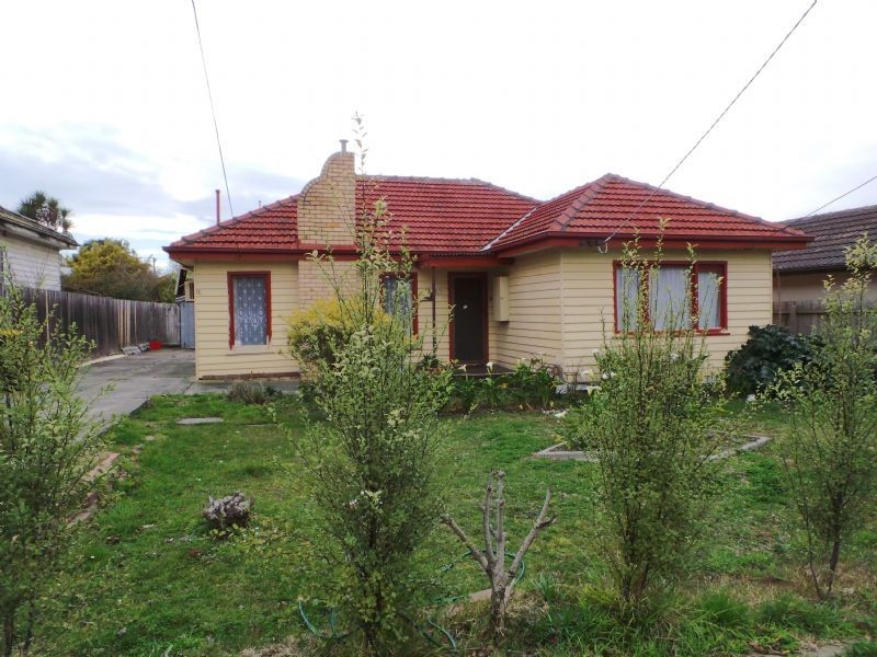 13 Burrows Avenue, Dandenong VIC 3175