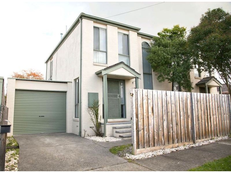 1A Ross Street, Dandenong VIC 3175