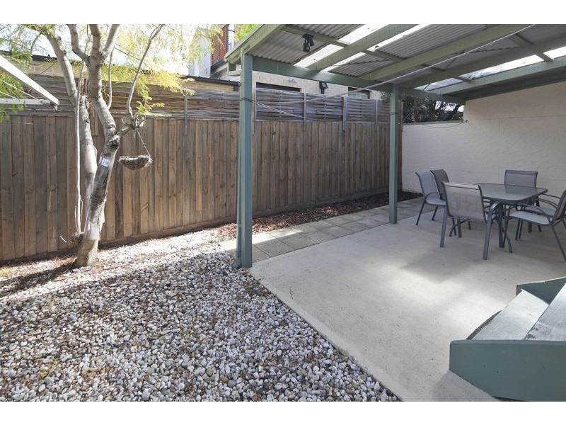 1A Ross Street, Dandenong VIC 3175