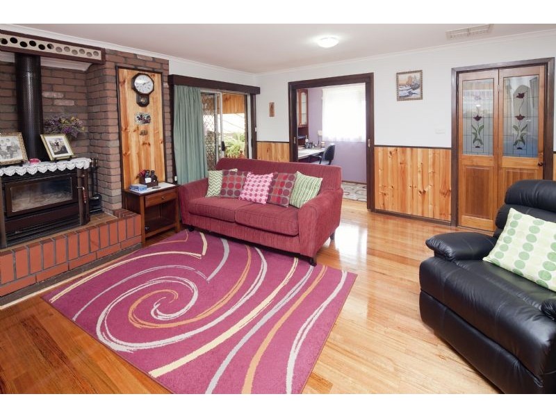 2 Waranga Street, Dandenong North VIC 3175