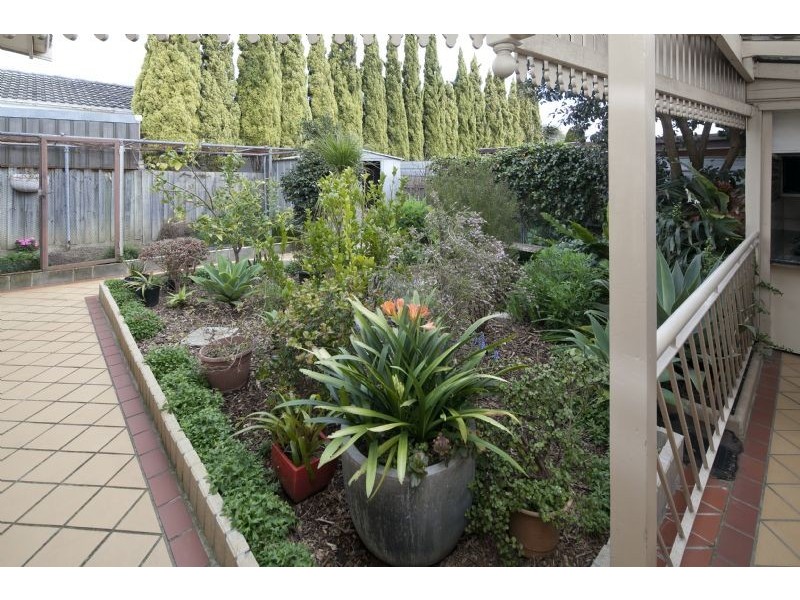 2 Waranga Street, Dandenong North VIC 3175