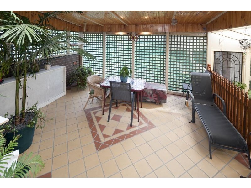 2 Waranga Street, Dandenong North VIC 3175