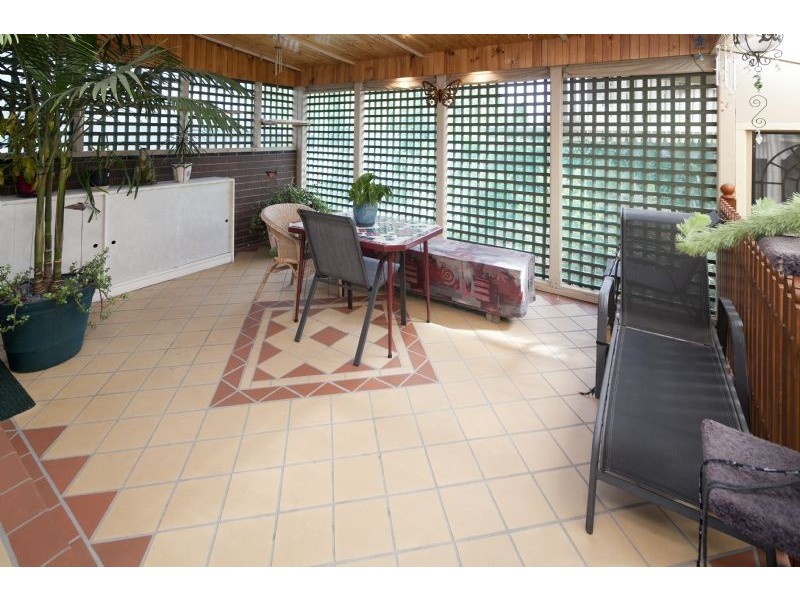 2 Waranga Street, Dandenong North VIC 3175