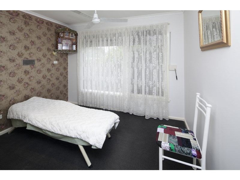 2 Waranga Street, Dandenong North VIC 3175