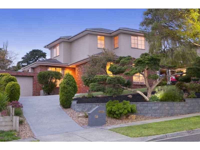 63 John Edgecumbe Way, Endeavour Hills VIC 3802