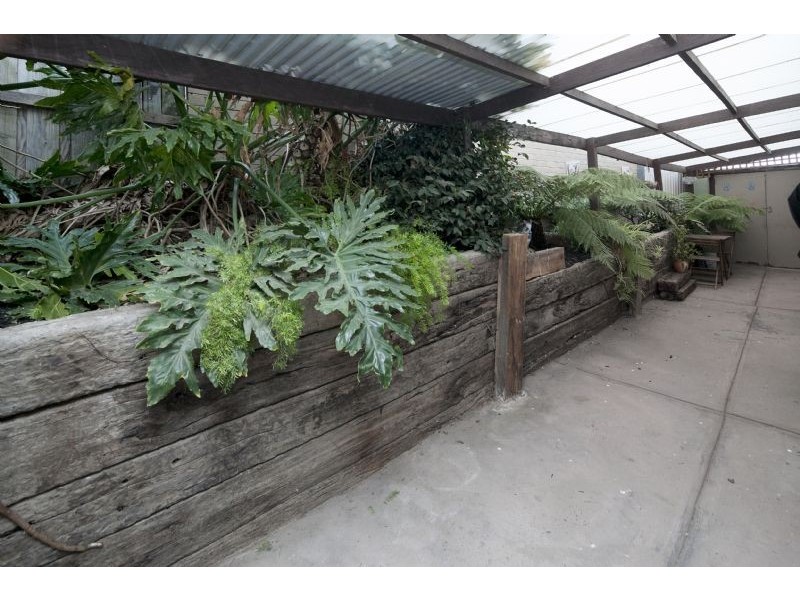 63 John Edgecumbe Way, Endeavour Hills VIC 3802