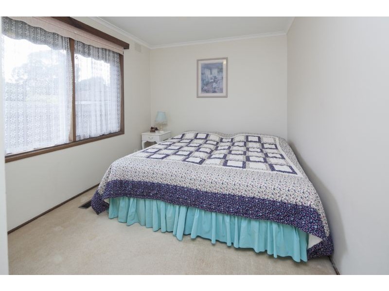 104 Berrabri Drive, Scoresby VIC 3179