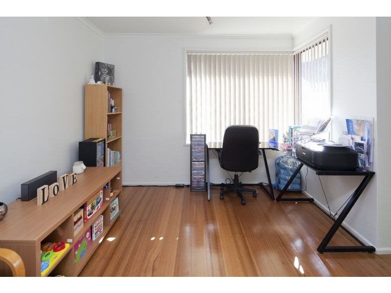 131 Outlook Drive, Dandenong North VIC 3175