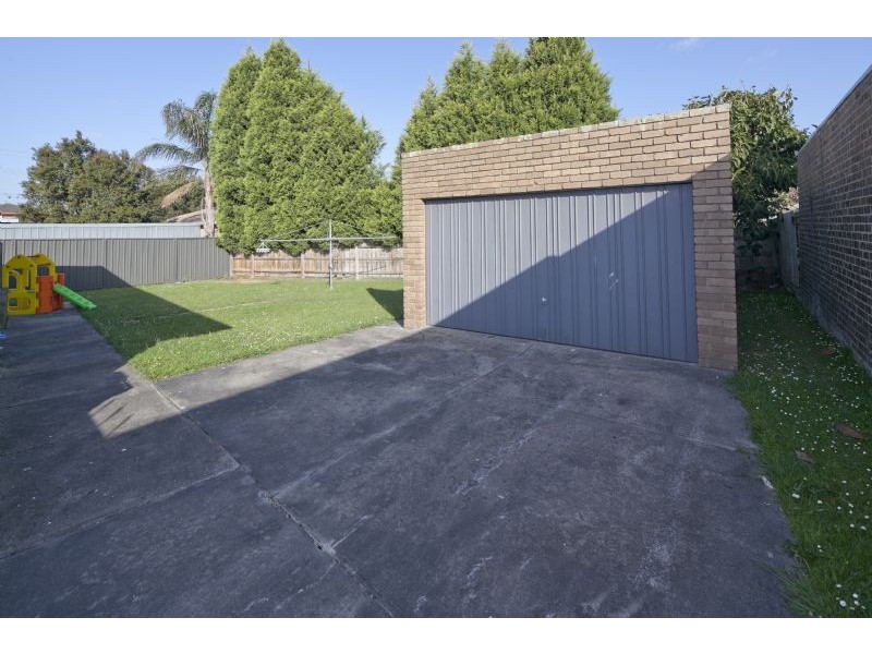 131 Outlook Drive, Dandenong North VIC 3175