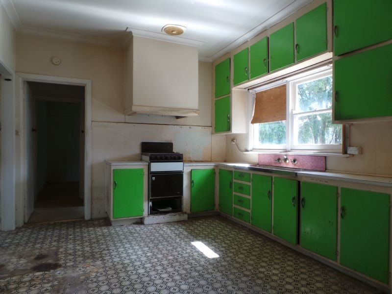 76 Liege Avenue, Noble Park VIC 3174