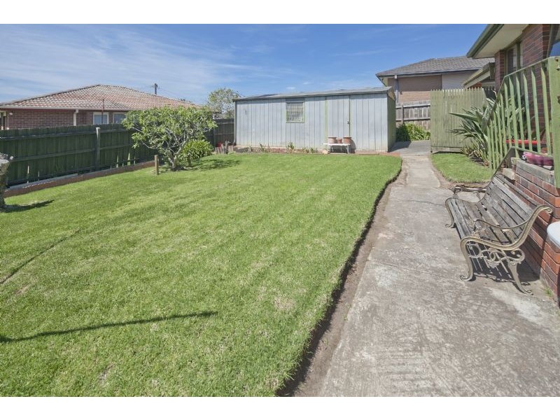 27 Fletcher Road, Dandenong North VIC 3175
