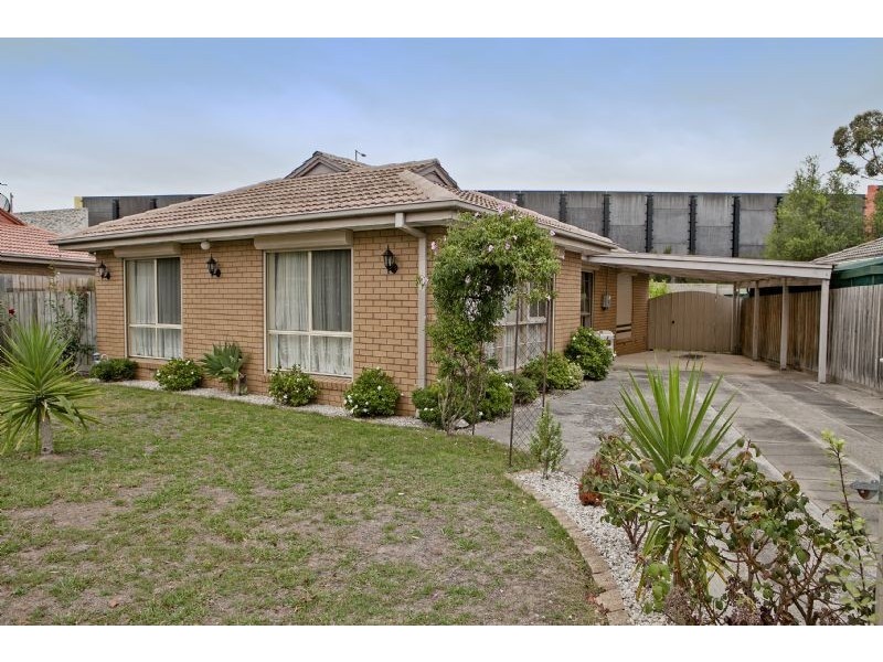 129 Rawdon Hill Drive, Dandenong North VIC 3175