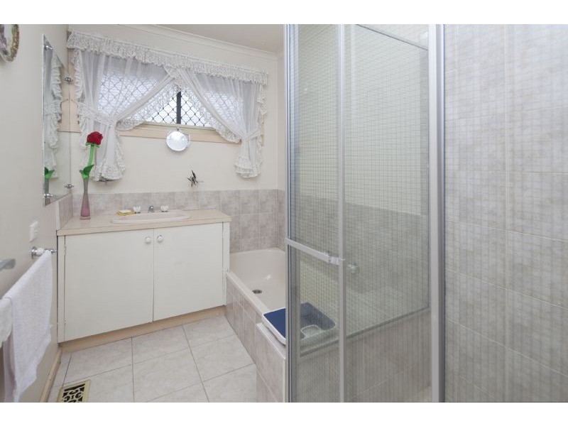129 Rawdon Hill Drive, Dandenong North VIC 3175