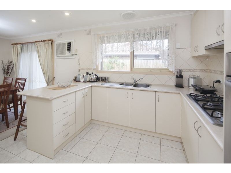 129 Rawdon Hill Drive, Dandenong North VIC 3175