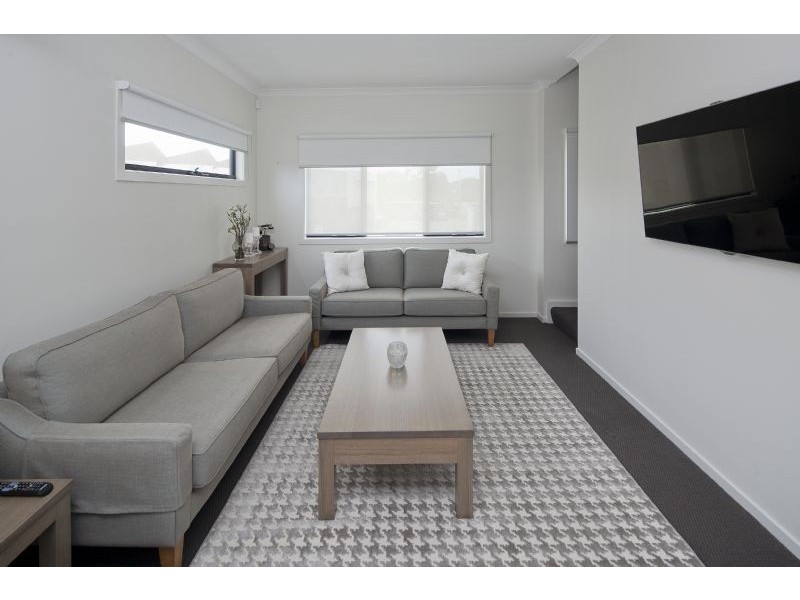 1/6 Huckson Street, Dandenong VIC 3175