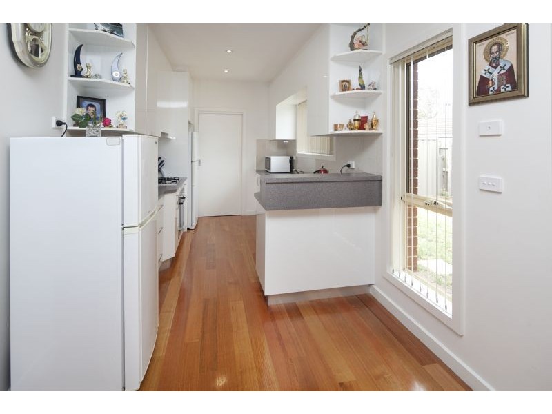 2/3 Pearson Street, Dandenong North VIC 3175