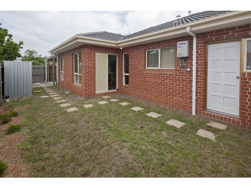 2/3 Pearson Street, Dandenong North VIC 3175