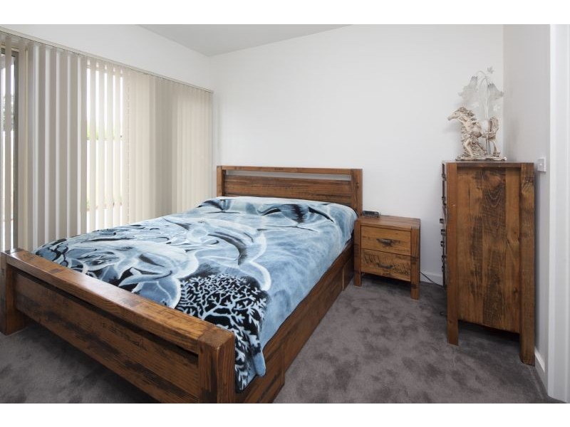 2/3 Pearson Street, Dandenong North VIC 3175