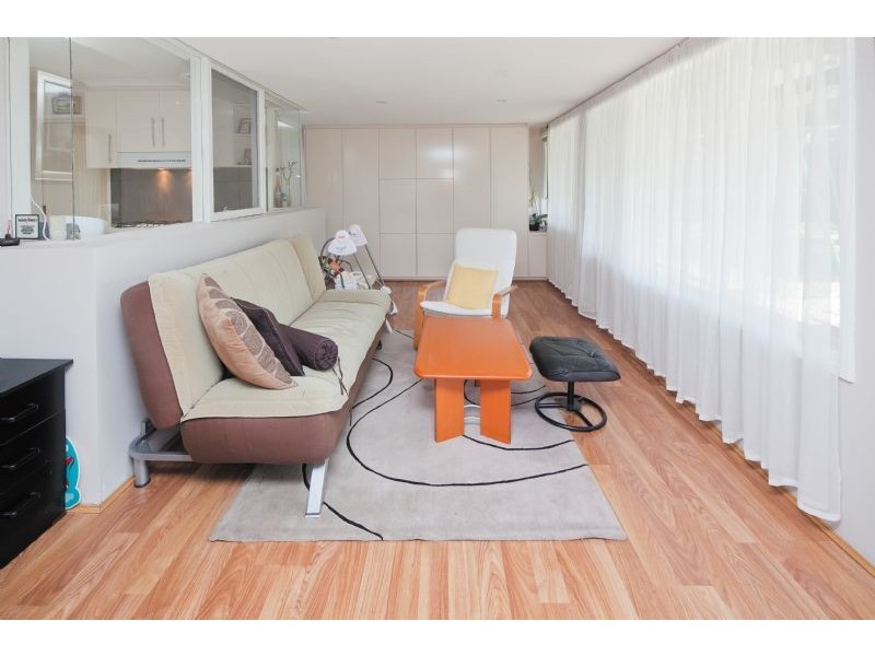 28 Briarhurst Ave, Dandenong North VIC 3175