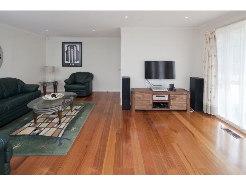 167 Outlook Drive, Dandenong North VIC 3175